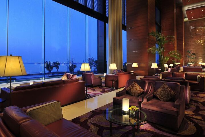 Hotel Interior 7 of 173