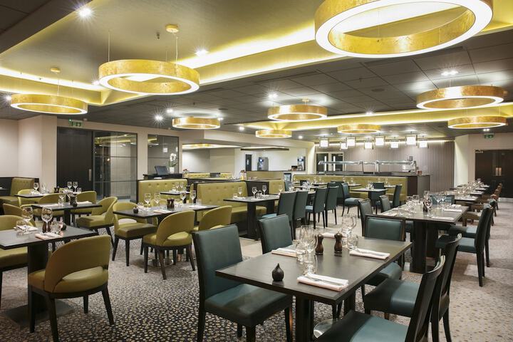Dining 73 of 123