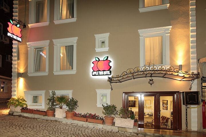 Hotel 66 of 67