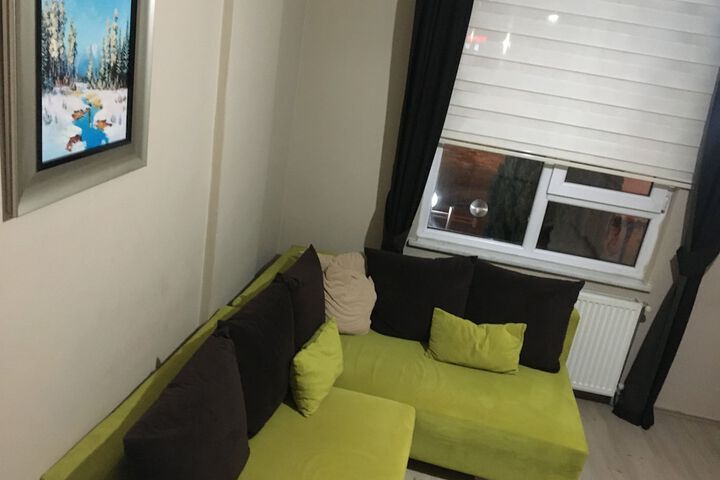 Room 17 of 37