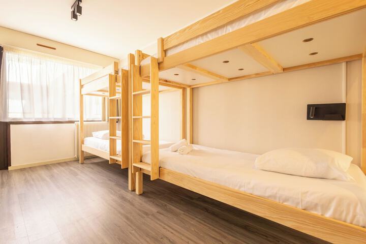 Room 20 of 81
