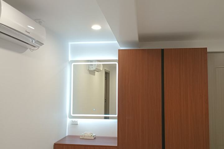 Room 5 of 53