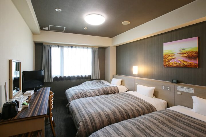 Room 13 of 75