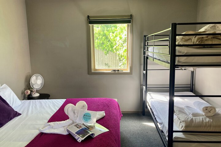 Room 111 of 243