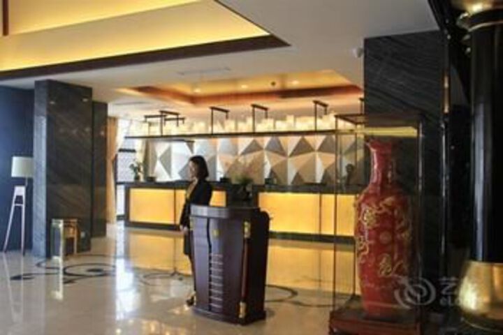 Hotel Interior 66 of 98
