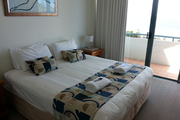 Room 10 of 200