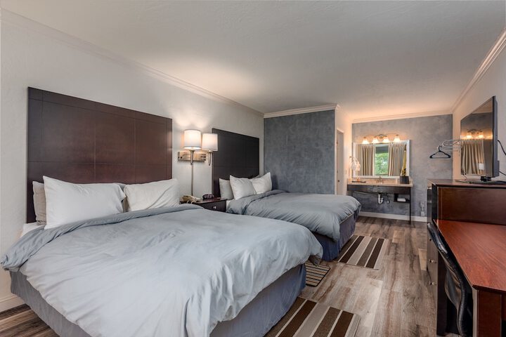 Room 8 of 39