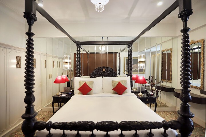 Room 21 of 70