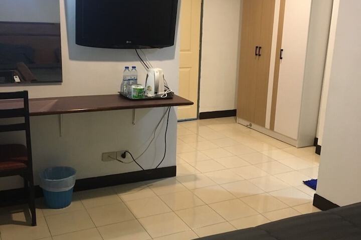 Room 15 of 52