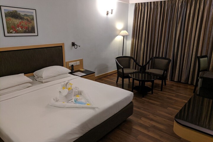 Room 3 of 17