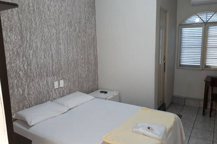 Room 28 of 98