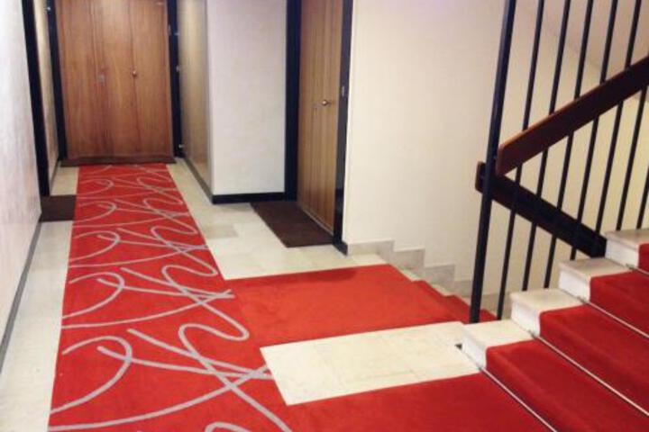 The ATRIUM Renovated luxury 1 Master Bedroom 1 Living room Dining room Paris 16 Victor Hugo Hotel Style High tech 247 concierge security acces and Cctv