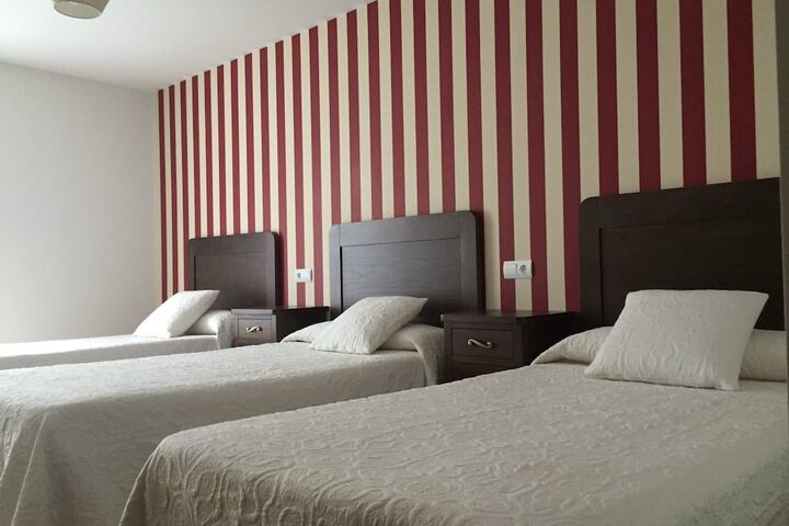 Room 6 of 50