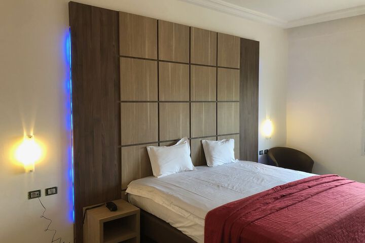 Room 14 of 71