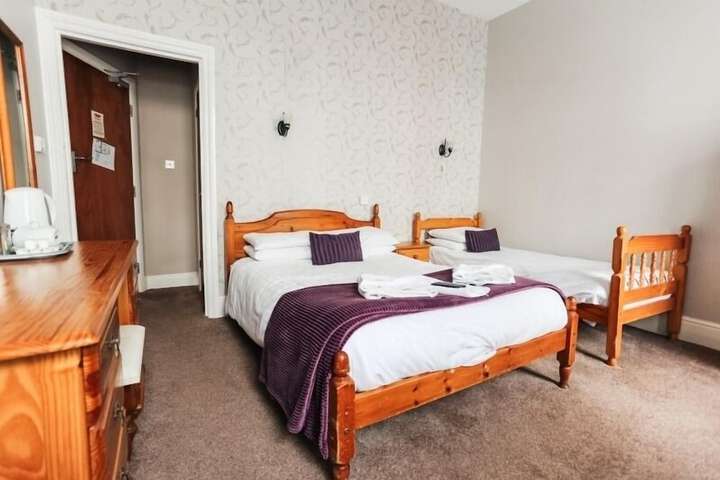 Room 3 of 46