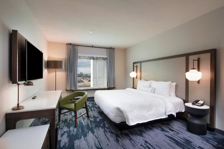 Room 6 of 29
