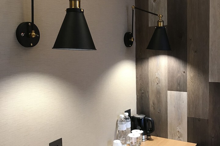 In-room business center