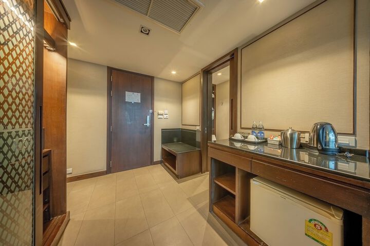 Room 48 of 127