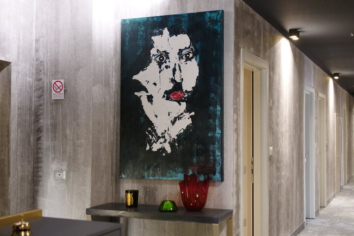 Ballroom/Hall 69 of 88