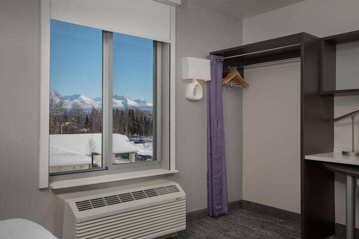 Room 14 of 46