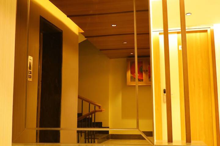 Hotel 2 of 84