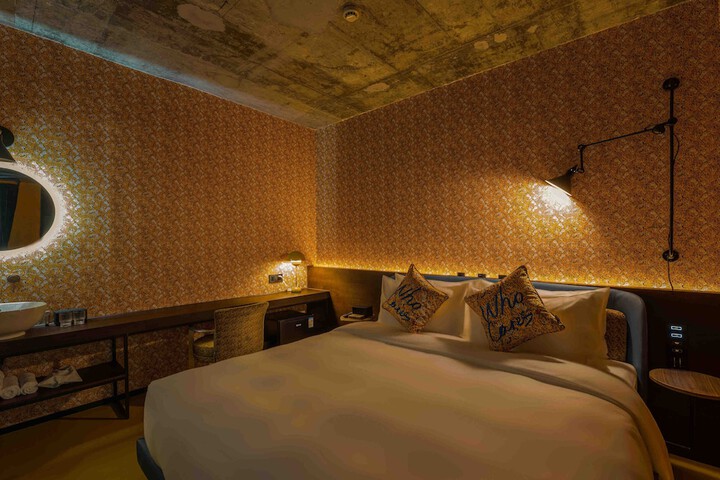 Room 14 of 44