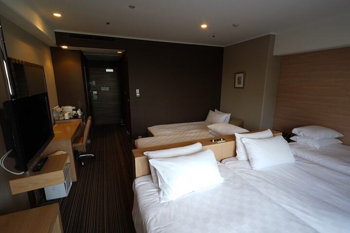 Room 42 of 239