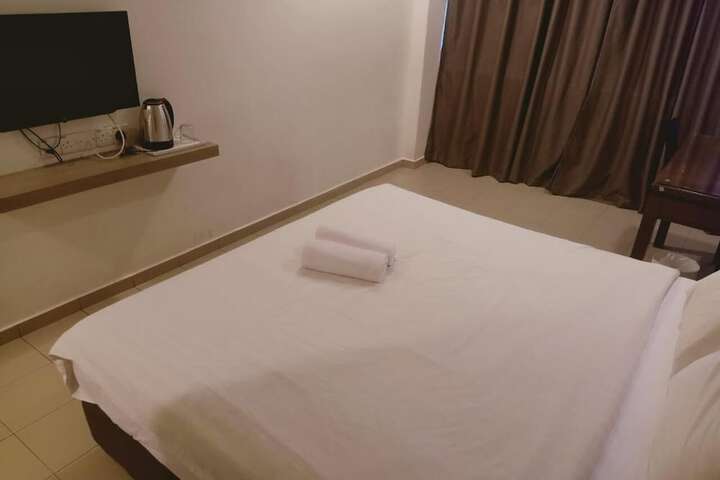 Room 21 of 41