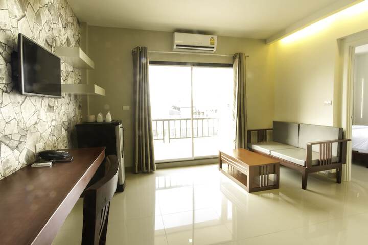 Room 13 of 27