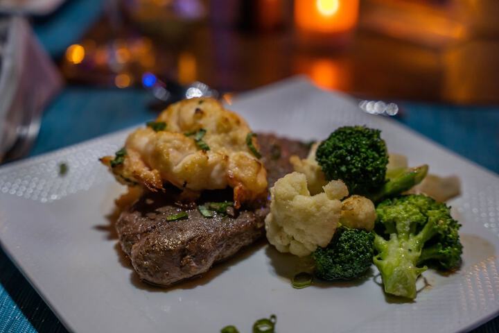Dining 51 of 70
