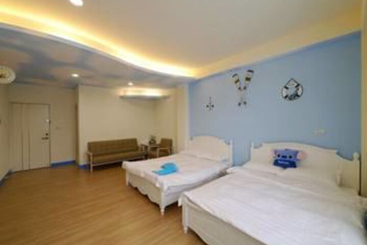 Room 16 of 39