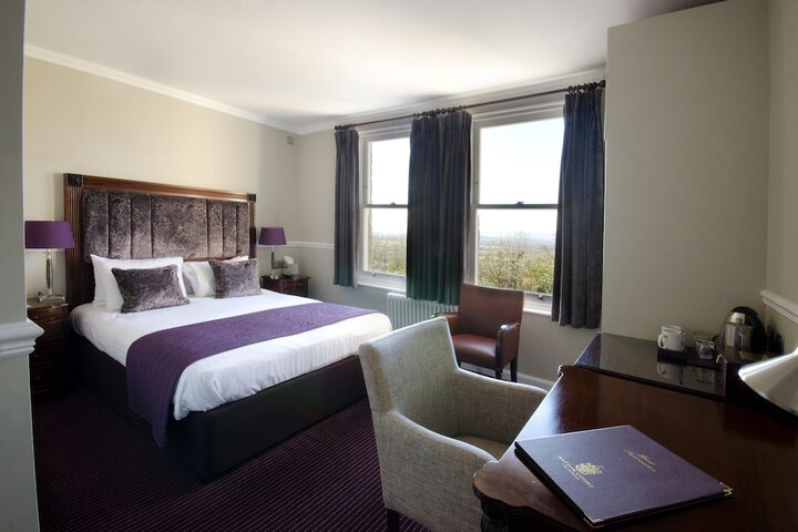 Room 21 of 34