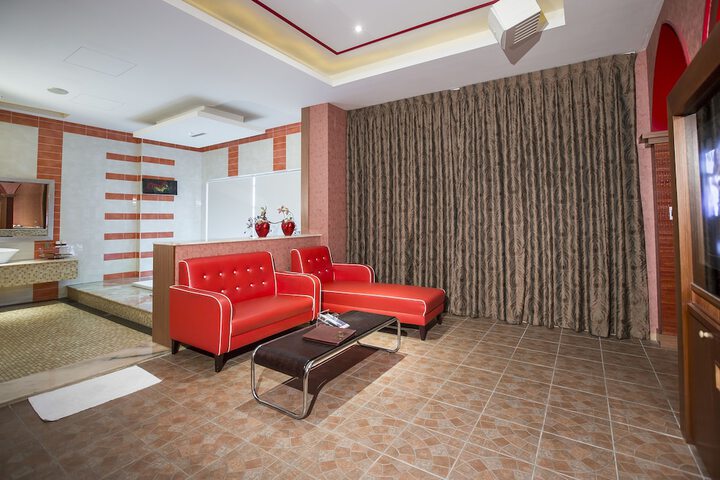 Room 17 of 67