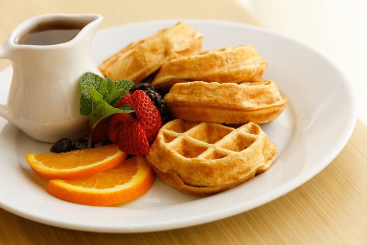 Dining Photos
