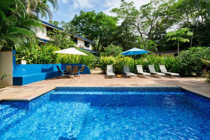 Pools & Facilities