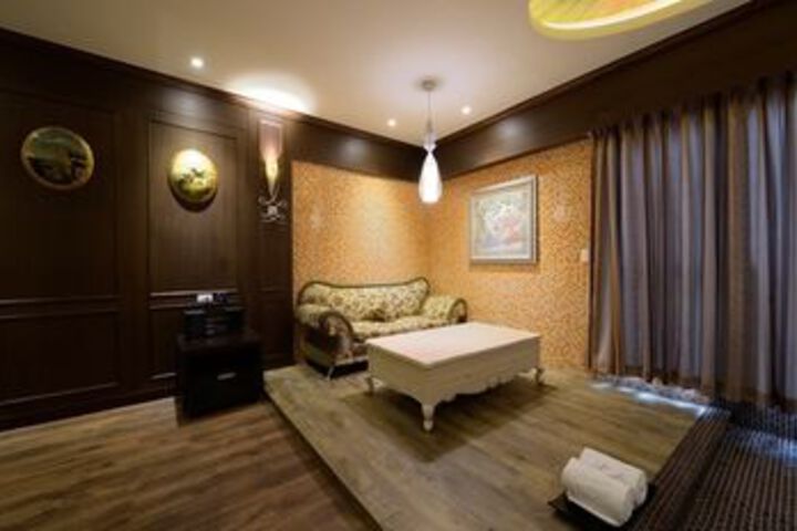 Room 116 of 118