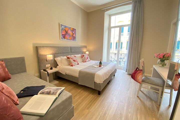 Room 44 of 73