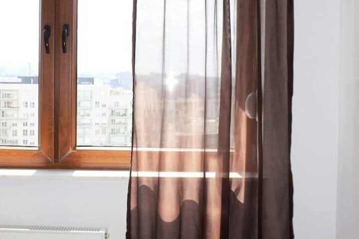 Room 7 of 11