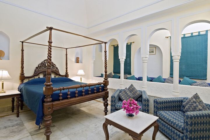 Room 4 of 58