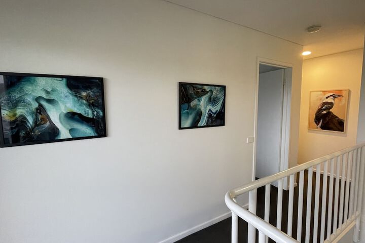 Room 6 of 83