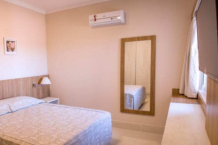 Room 3 of 50