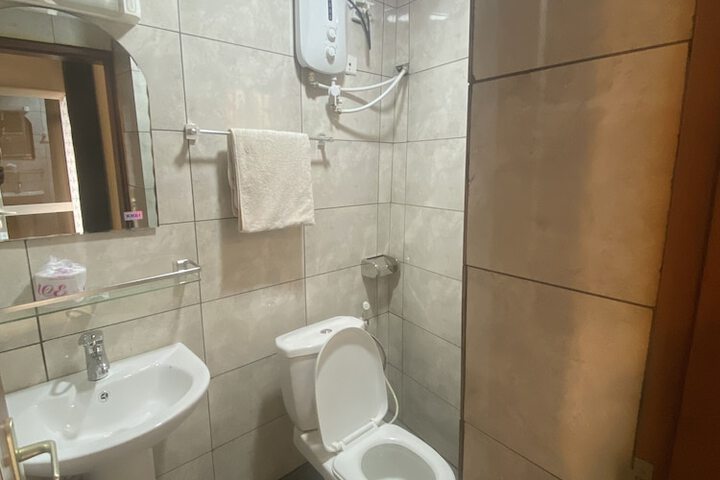 Room 15 of 21