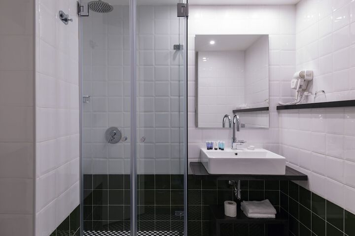 Clean Restrooms