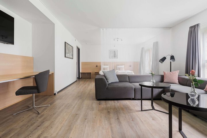 Room 21 of 58