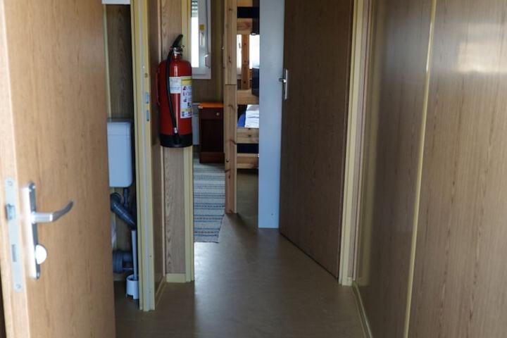 Room 6 of 117
