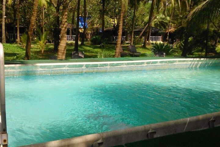 Pool 81 of 193