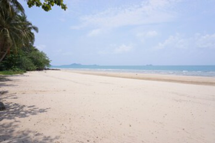 Beach 8 of 45