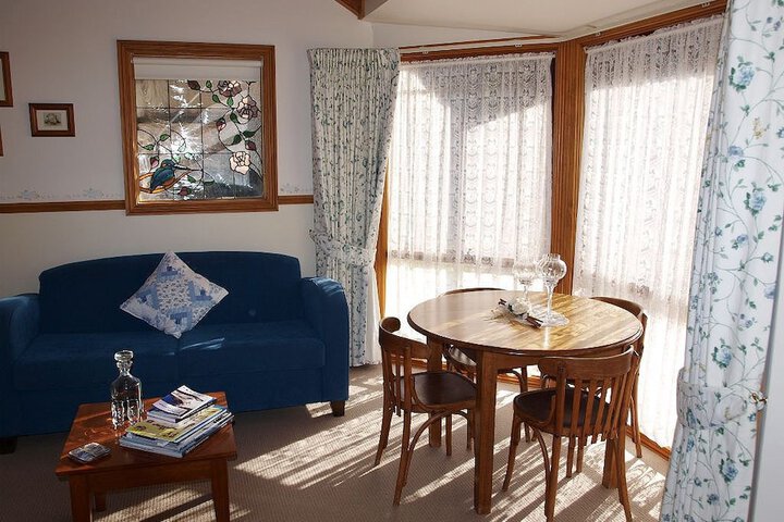 Room 9 of 23