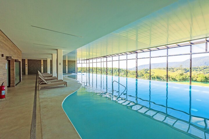 Pool 26 of 51