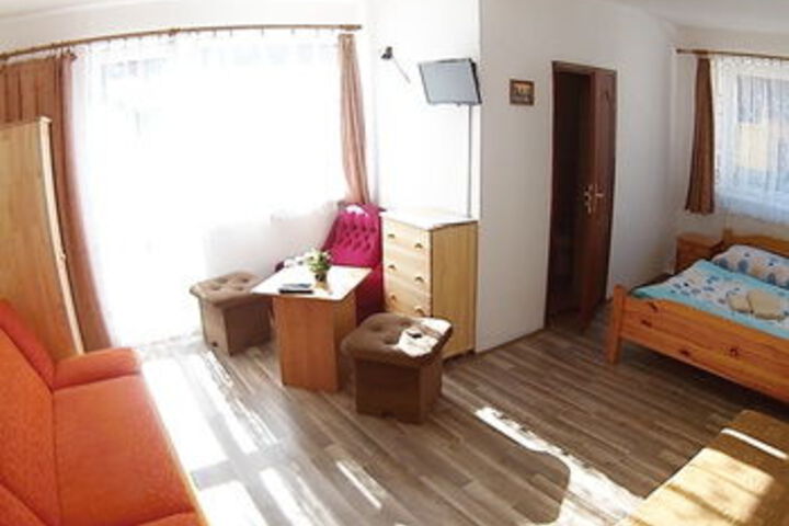 Room 30 of 69